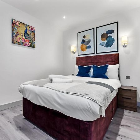 Amazing 2 Bedroom Apartment In Greater Londra Dış mekan fotoğraf