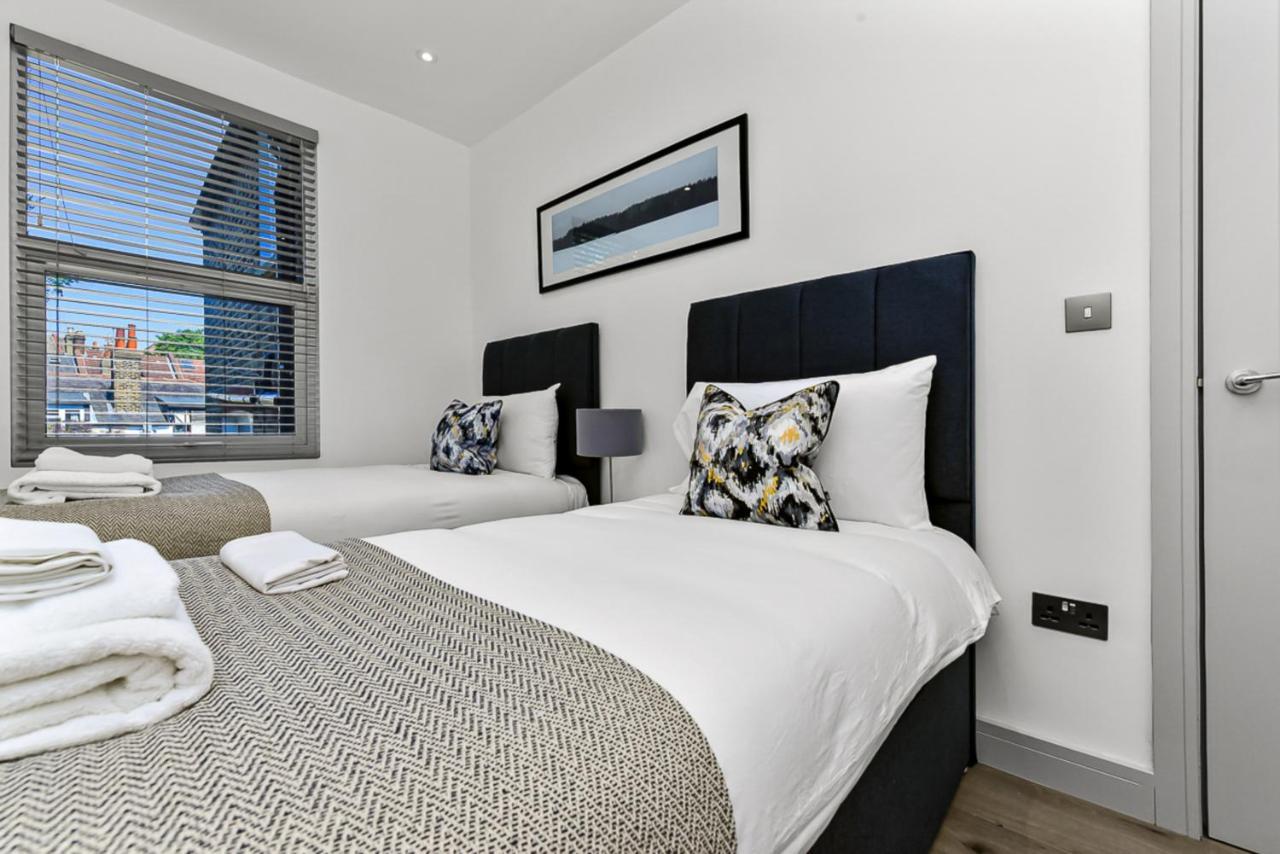 Amazing 2 Bedroom Apartment In Greater Londra Dış mekan fotoğraf