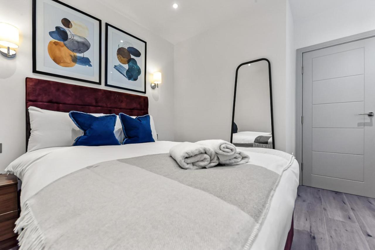 Amazing 2 Bedroom Apartment In Greater Londra Dış mekan fotoğraf