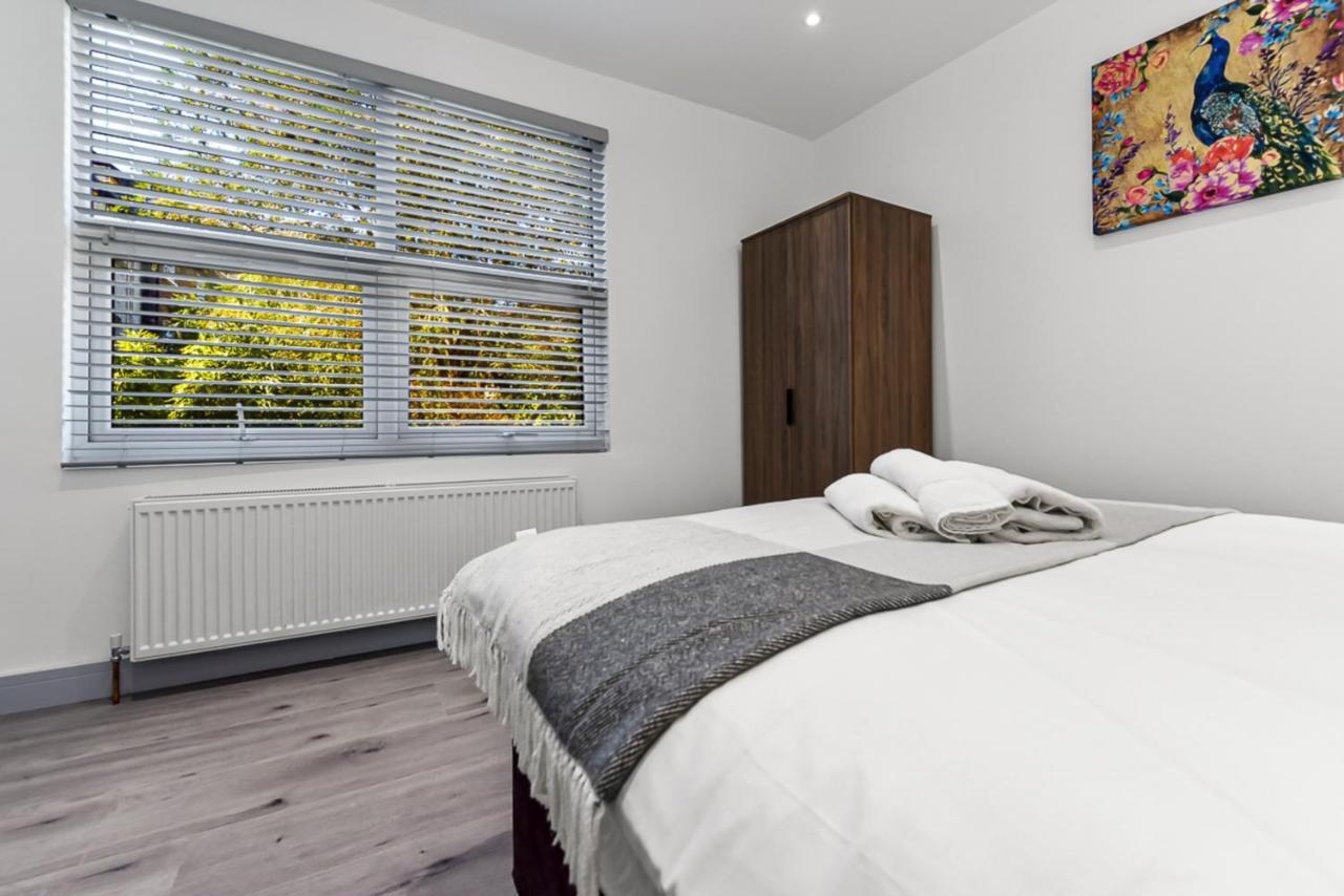 Amazing 2 Bedroom Apartment In Greater Londra Dış mekan fotoğraf